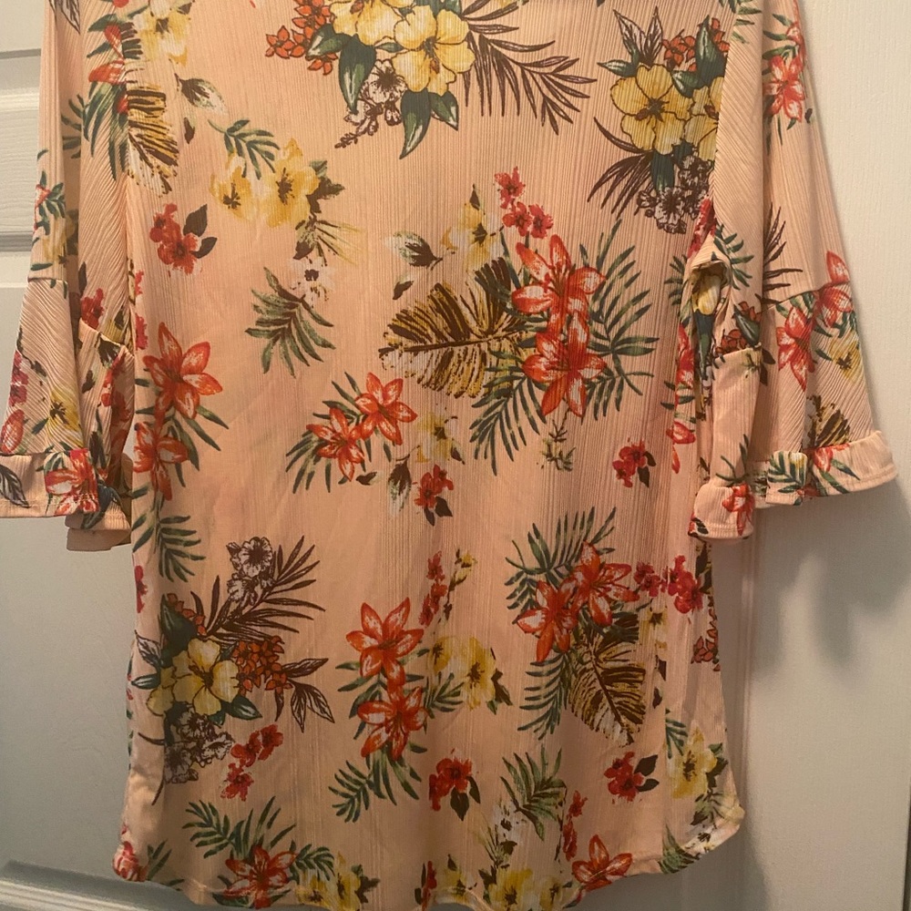 Light Pink Hawaiian Blouse by CURE with Yellow, Red, Orange Flowers Large - Picture 5 of 8